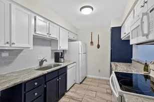 400 Hi There, Horseshoe Bay, TX 78657 - Photo 8