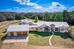 335 La Reata Trail, Smithville, TX 78957 - Photo 2