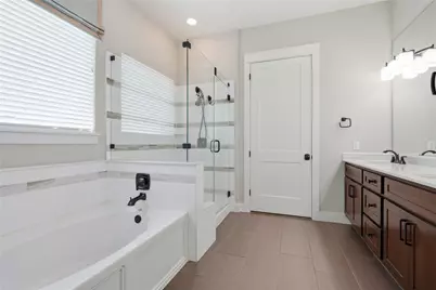70 Santa Maria Street, Georgetown, TX 78628 - Photo 10