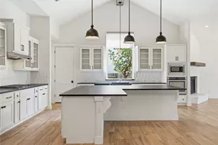 70 Santa Maria St, Georgetown, TX 78628 - Photo 24