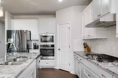 3327 Columbus Way, Round Rock, TX 78665 - Photo 6