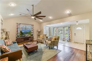 208 Braeswood Rd, Austin, TX 78704 - Photo 6