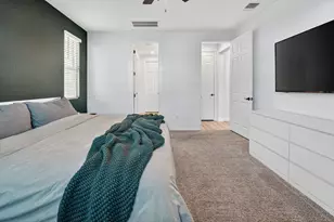 637 Seabiscuit Dr, Jarrell, TX 76537 - Photo 16