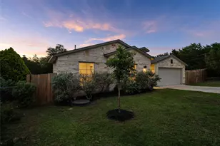 5302 Thunderbird St, Lago Vista, TX 78645 - Photo 30