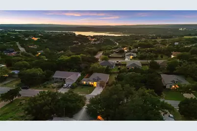 5302 Thunderbird Street, Lago Vista, TX 78645 - Photo 32