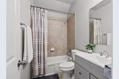 1821 Logan Trail, New Braunfels, TX 78130 - Photo 18