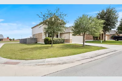 1821 Logan Trail, New Braunfels, TX 78130 - Photo 2