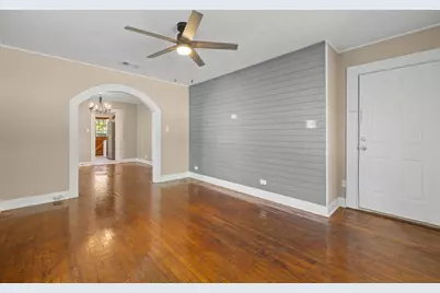 1223, 1223 1/2 & 1225 S Austin Avenue S, Georgetown, TX 78626 - Photo 2