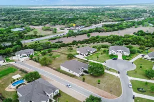 125 Pueblo Peakk Cove, Liberty Hill, TX 78642 - Photo 38