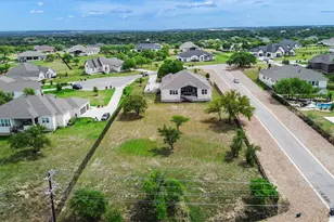 125 Pueblo Peakk Cove, Liberty Hill, TX 78642 - Photo 34