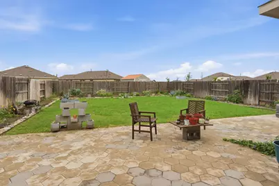 129 Esparza Drive, Bastrop, TX 78602 - Photo 4