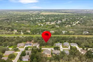 192 Waikakaaua Dr, Bastrop, TX 78602 - Photo 1