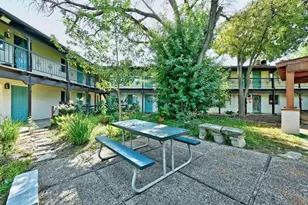 711 Eberhart Ln Ln, Austin, TX 78745 - Photo 2