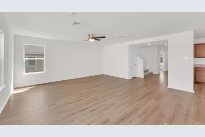 225 Robert Hightower Drive, Jarrell, TX 76537 - Photo 4