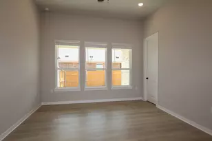 629 Clarissa St, Buda, TX 78610 - Photo 10