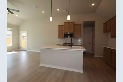 629 Clarissa Street, Buda, TX 78610 - Photo 6
