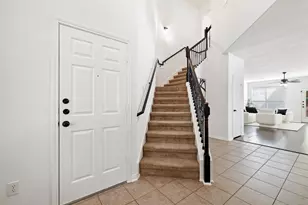 1712 Lynnville Trail, Austin, TX 78727 - Photo 22