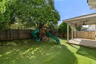 1712 Lynnville Trail, Austin, TX 78727 - Photo 38