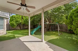 1712 Lynnville Trail, Austin, TX 78727 - Photo 32