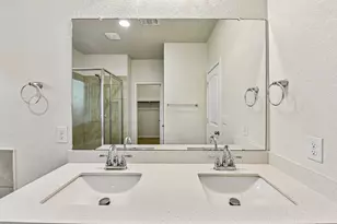 4413 Lobo Landing Ln, Georgetown, TX 78628 - Photo 20