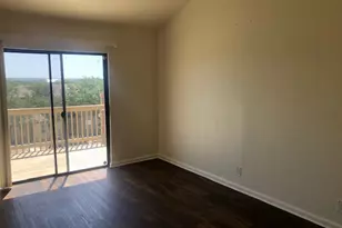 505 Demarett Dr, Point Venture, TX 78645 - Photo 14