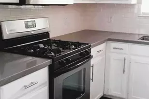 1704 S College St, Georgetown, TX 78626 - Photo 4