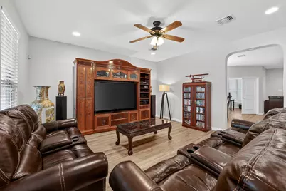 1124 Calla Lily Boulevard, Leander, TX 78641 - Photo 10