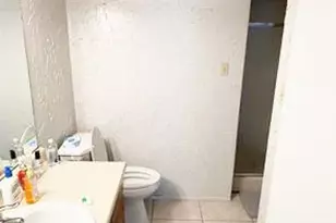 806 W 24th St, Austin, TX 78705 - Photo 14