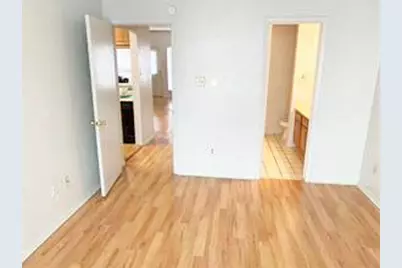 806 W 24th Street #229, Austin, TX 78705 - Photo 18