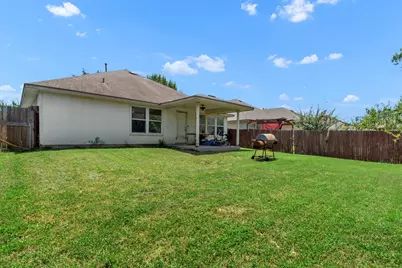 508 Red Tails Drive, Austin, TX 78725 - Photo 16