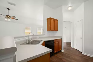 14608 Menifee St, Austin, TX 78725 - Photo 8