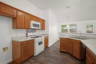 14608 Menifee St, Austin, TX 78725 - Photo 10