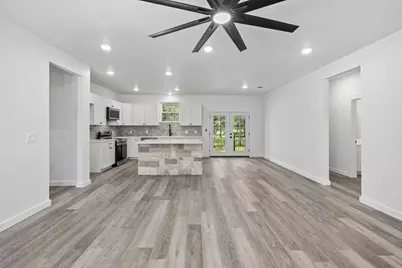 165 Nuuanu Lane, Bastrop, TX 78602 - Photo 8