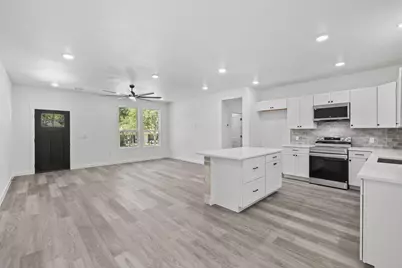 165 Nuuanu Lane, Bastrop, TX 78602 - Photo 6