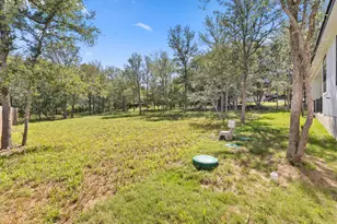 165 Nuuanu Ln, Bastrop, TX 78602 - Photo 28