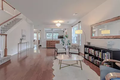 4716 Cockrell Court, Austin, TX 78749 - Photo 4