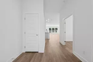 225 Coleto Tr, Bastrop, TX 78602 - Photo 2