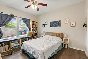 1311 E M. Franklin Ave, Austin, TX 78721 - Photo 8