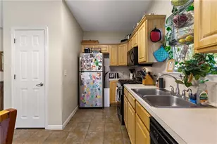 1311 E M. Franklin Ave, Austin, TX 78721 - Photo 6