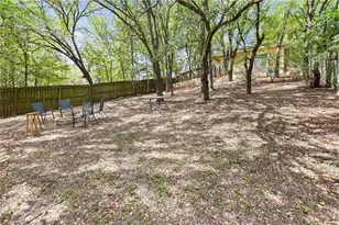1311 E M. Franklin Ave, Austin, TX 78721 - Photo 14