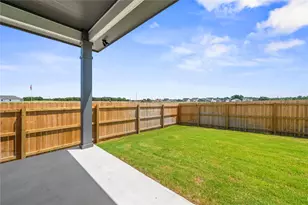 247 Gus Loop, Georgetown, TX 78626 - Photo 16