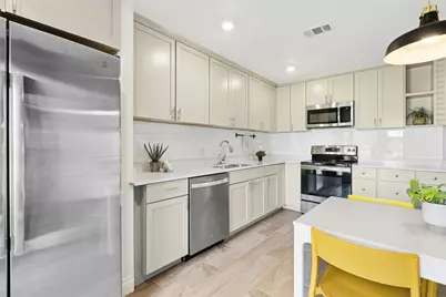 102 World Of Tennis Square, Austin, TX 78738 - Photo 16