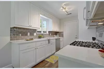 3211 Kittyhawk Cove, Austin, TX 78745 - Photo 6