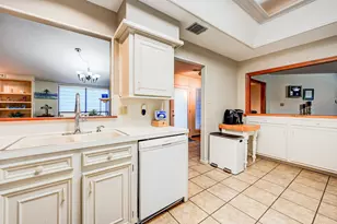212 Overlook Ct, Wimberley, TX 78676 - Photo 18