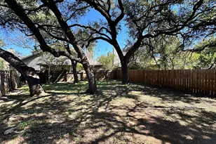 8706 Weiser Dr, Austin, TX 78729 - Photo 34