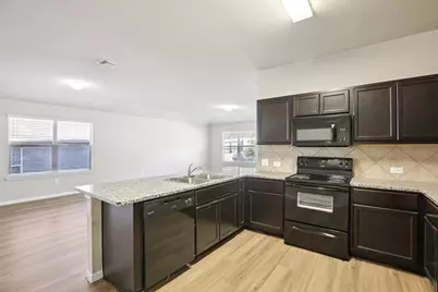 13205 Henneman Drive, Pflugerville, TX 78660 - Photo 10