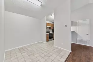 6002 Parkwood Dr, Austin, TX 78735 - Photo 6