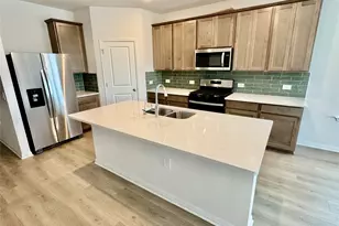 5004 Stockton Ln, Del Valle, TX 78617 - Photo 2