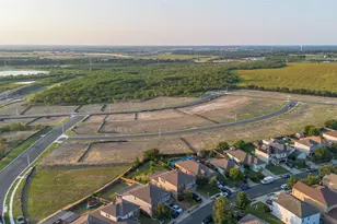 5004 Stockton Ln, Del Valle, TX 78617 - Photo 8