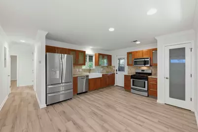 117 La Vista Street, Austin, TX 78704 - Photo 2
